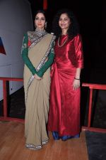 Sridevi snapped in Sabyasachi Dress on the sets of KBC on 18th Sept 2012 (8).JPG